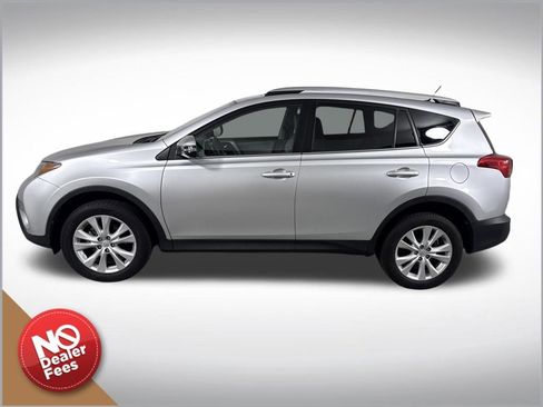 Used 2015 Toyota RAV4 Limited w/ Technology Package AWD/4WD image 7