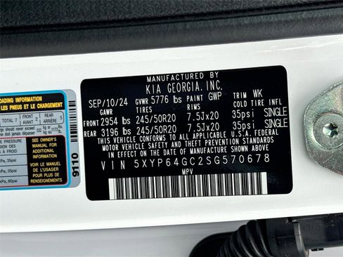 Used 2025 Kia Telluride S image 31