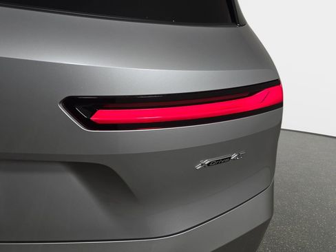 New 2026 BMW iX xDrive45 image 34