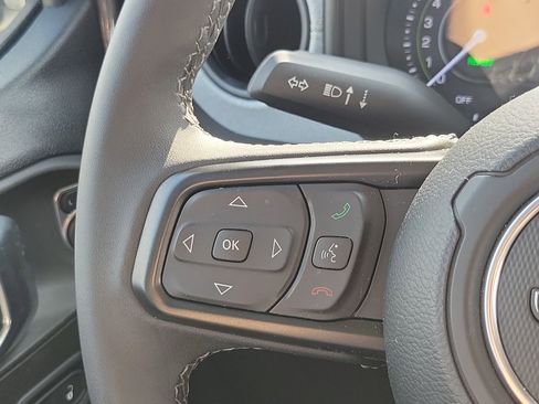 Used 2025 Jeep Wrangler Unlimited Sport S 4xe AWD/4WD image 11