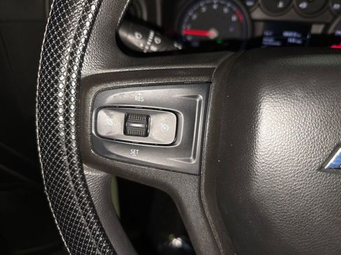 Used 2019 Chevrolet Silverado 1500 Custom w/ Custom Value Package image 19