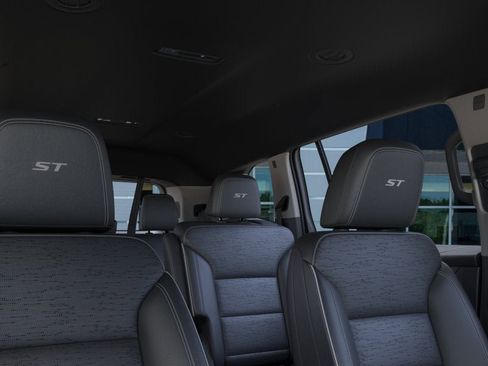 New 2026 Buick Enclave Sport Touring w/ Power Package FWD image 24