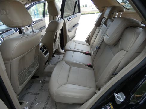 Used 2015 Mercedes-Benz ML 350 4MATIC image 35