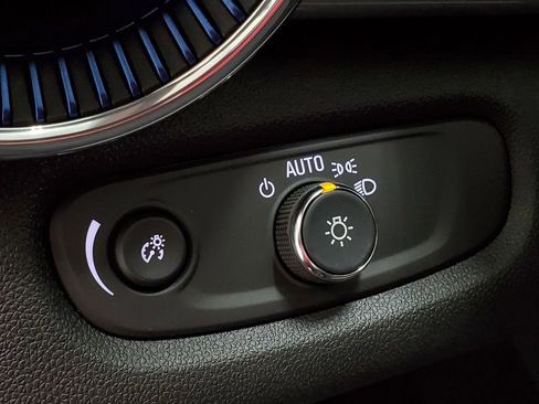 New 2026 Chevrolet Trax LT w/ Driver Confidence Package image 28