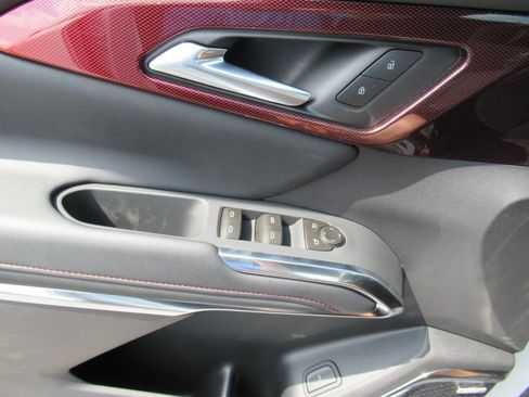 New 2026 Chevrolet Traverse Z71 w/ Enhanced Driving Package AWD/4WD image 19