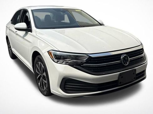 Used 2024 Volkswagen Jetta S FWD image 1