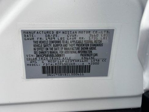 Certified 2025 Nissan Kicks Play S FWD image 19
