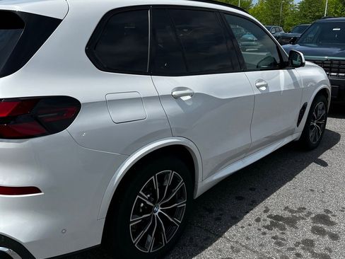 Used 2026 BMW X5 xDrive40i AWD/4WD image 5