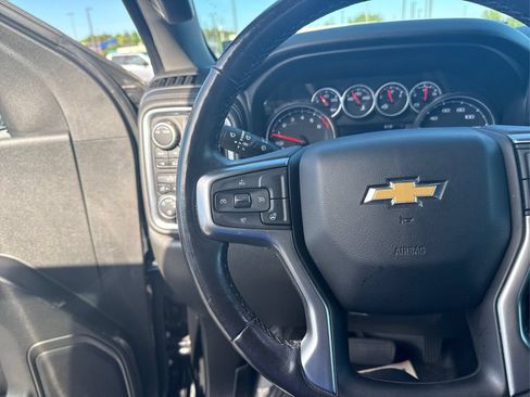 Used 2021 Chevrolet Silverado 1500 LT AWD/4WD image 28