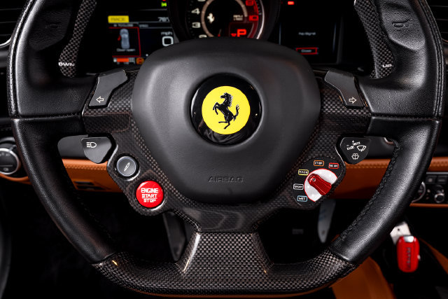 Certified 2018 Ferrari 488 GTB RWD image 35