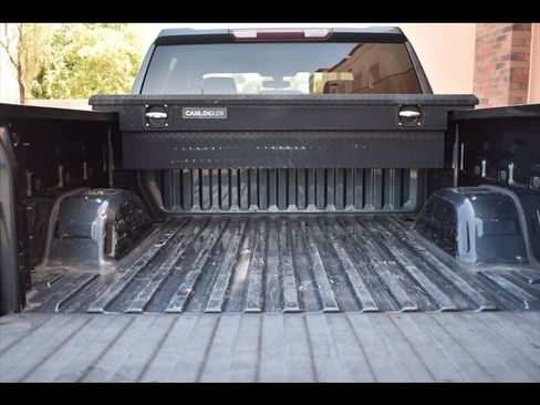 Used 2020 Chevrolet Silverado 1500 Custom Trail Boss image 26