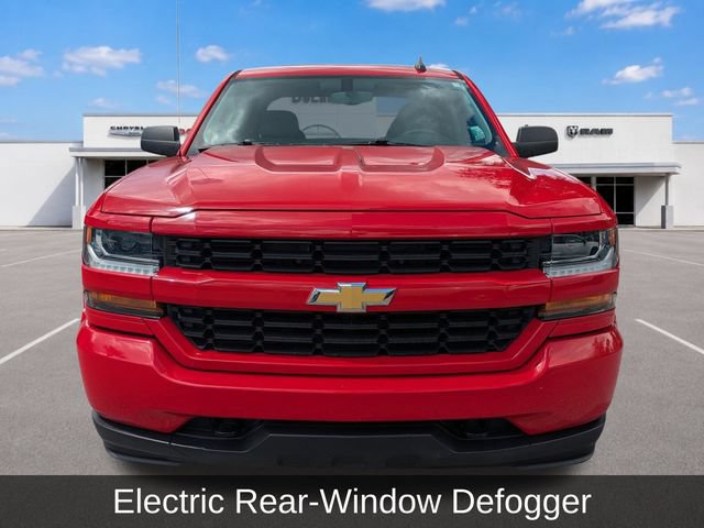 Used 2018 Chevrolet Silverado 1500 Custom w/ Custom Value Package AWD/4WD image 9