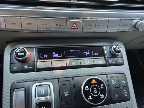 Used 2021 Hyundai Palisade Calligraphy w/ Cargo Package AWD/4WD image 22