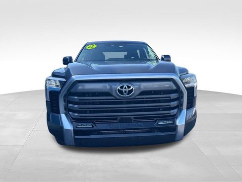 Used 2022 Toyota Tundra Limited AWD/4WD image 9