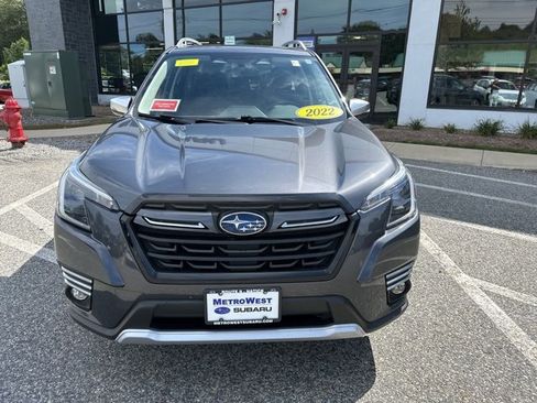 Used 2022 Subaru Forester Touring image 14