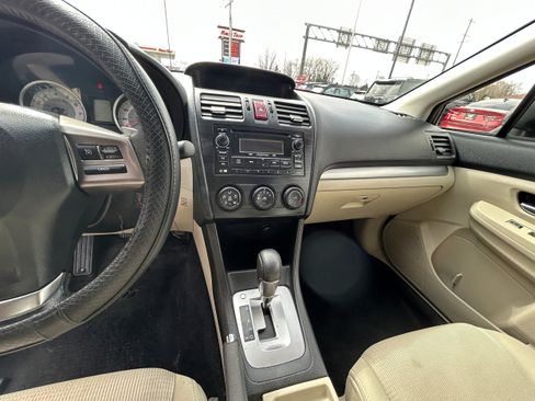 Used 2014 Subaru Impreza 2.0i Sport Premium image 9