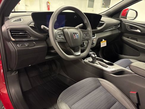 New 2026 Buick Envista Preferred w/ Advanced Safety Package FWD image 24