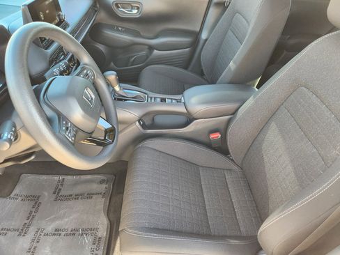 Certified 2023 Honda HR-V LX image 13