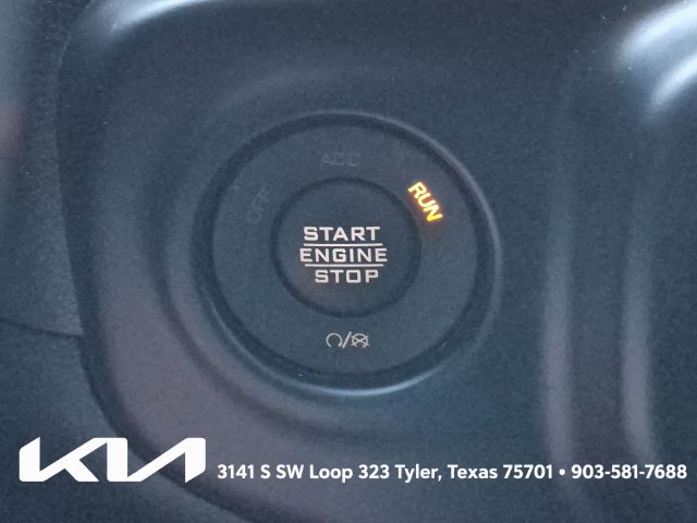 Used 2021 Jeep Wrangler Unlimited Sahara AWD/4WD image 29