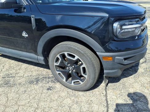 Used 2023 Ford Bronco Sport Outer Banks w/ Tech Package AWD/4WD image 4