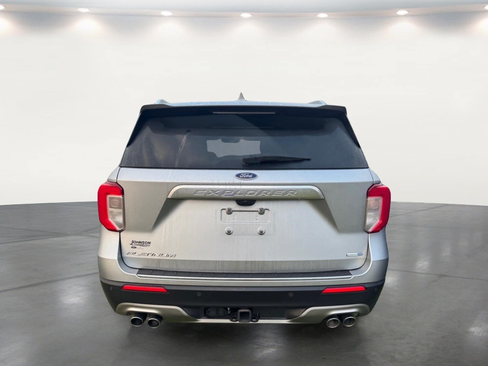Used 2020 Ford Explorer Platinum w/ Premium Technology Package AWD/4WD image 18