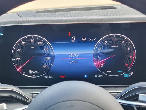 Used 2024 Mercedes-Benz GLS 450 4MATIC image 16