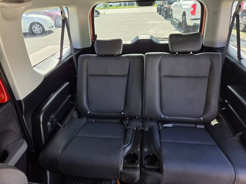Used 2004 Honda Element EX image 18