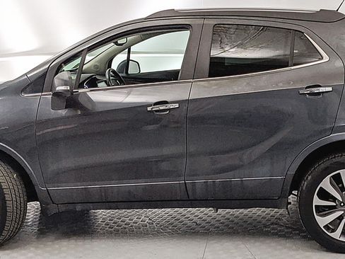 Used 2018 Buick Encore Essence AWD/4WD image 5