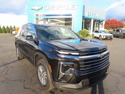 Certified 2025 Chevrolet Traverse LT