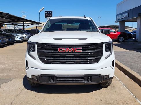 New 2026 GMC Sierra 1500 Elevation AWD/4WD image 9