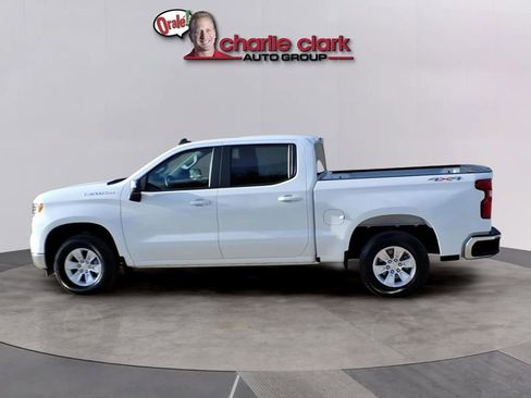 Used 2025 Chevrolet Silverado 1500 LT AWD/4WD image 2