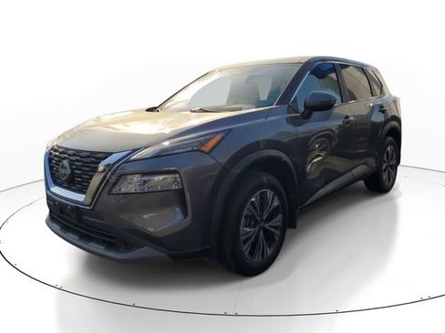 Used 2023 Nissan Rogue SV FWD image 3
