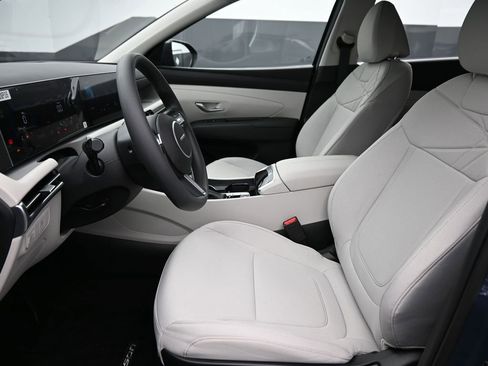 New 2026 Hyundai Tucson SE image 10