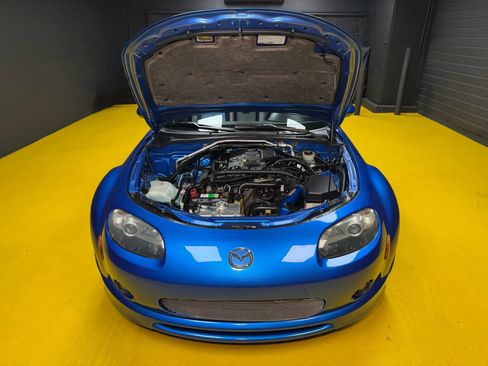 Used 2006 MAZDA MX-5 Miata Sport image 28