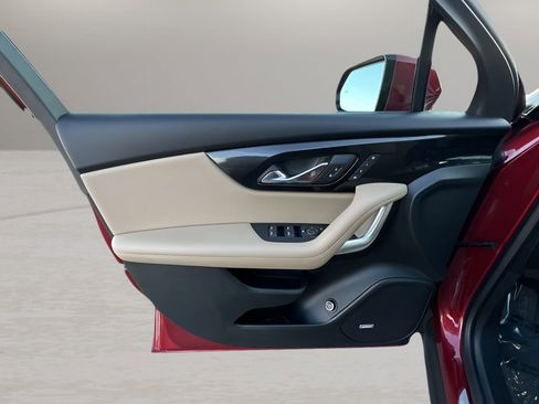 Certified 2021 Chevrolet Blazer Premier w/ Driver Confidence II Package image 22