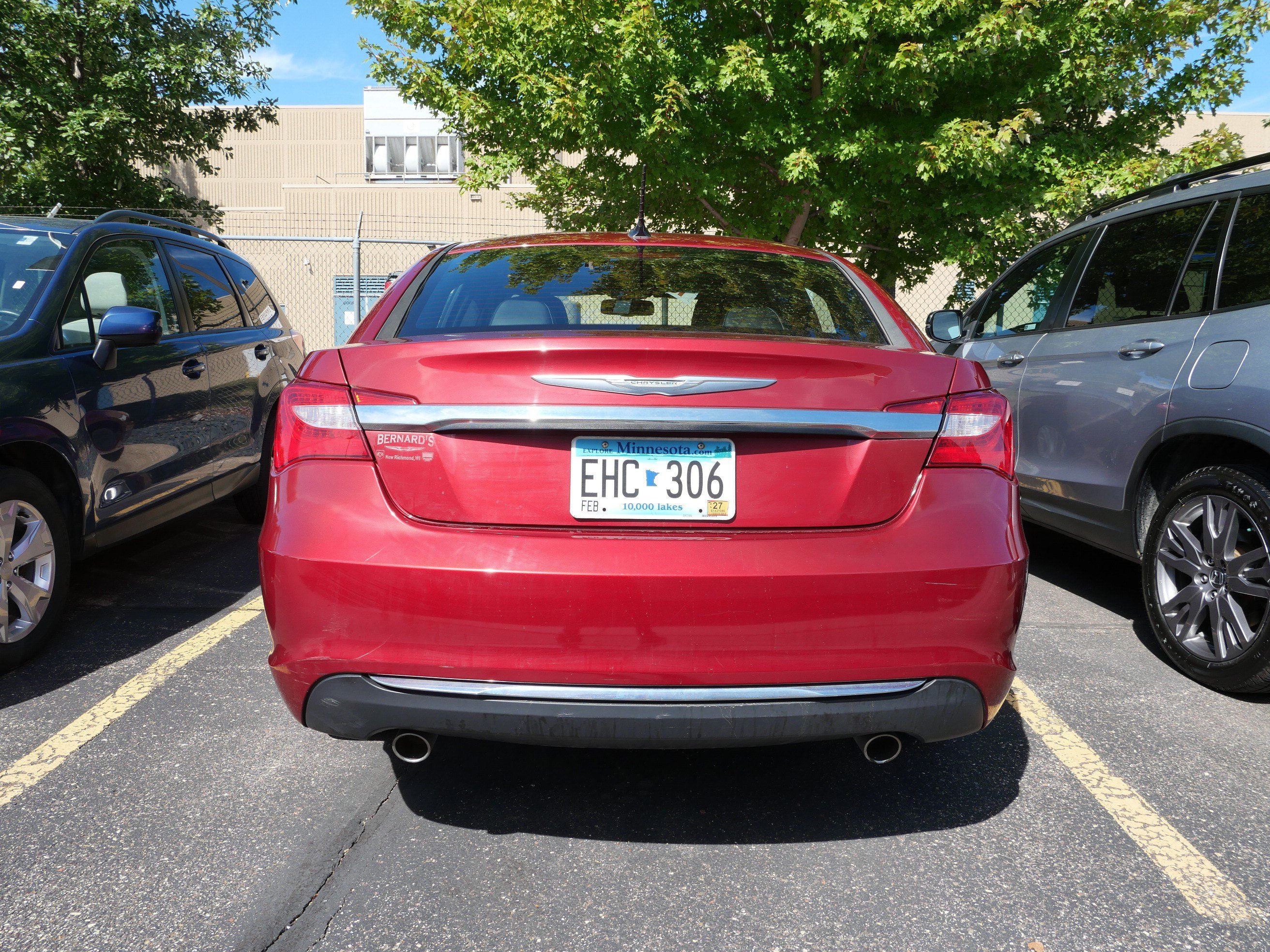 Used 2012 Chrysler 200 Limited FWD image 6