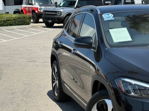 Used 2025 Mercedes-Benz GLA 250 4MATIC image 5