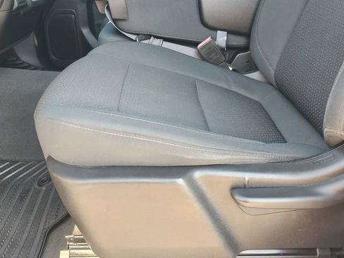 Certified 2022 Chevrolet Silverado 1500 Custom RWD image 23