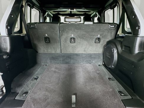 Used 2023 Jeep Wrangler Unlimited Rubicon 4xe w/ Safety Group image 29