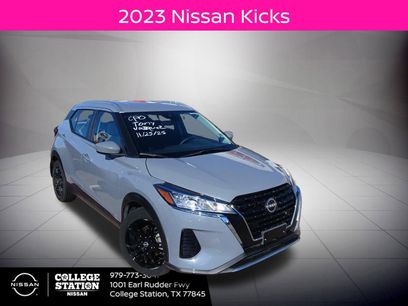 Used 2023 Nissan Kicks SV