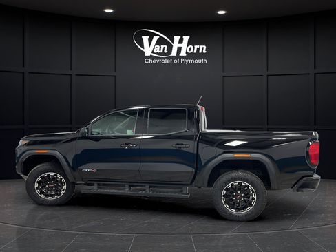 Used 2026 GMC Canyon AT4 w/ AT4 Premium Package AWD/4WD image 4