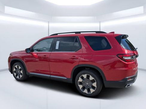 New 2026 Honda Pilot Touring image 5