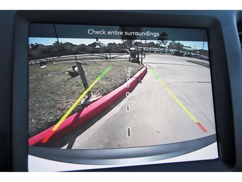 Used 2022 Jeep Cherokee Latitude Lux w/ Sun & Sound Group image 26