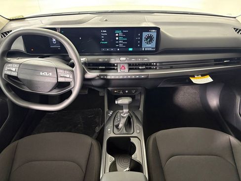 New 2026 Kia K4 FWD image 31