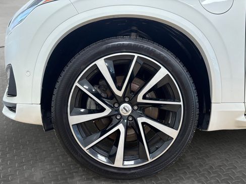 Used 2023 Volvo XC90 T8 Ultimate w/ Protection Package Premier AWD/4WD image 44