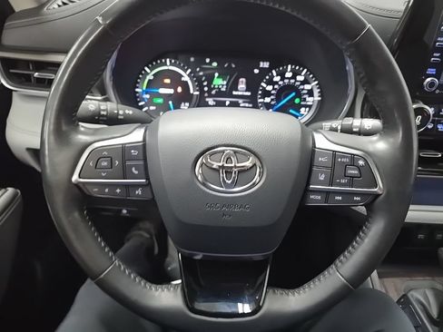 Used 2020 Toyota Highlander Limited AWD/4WD image 20