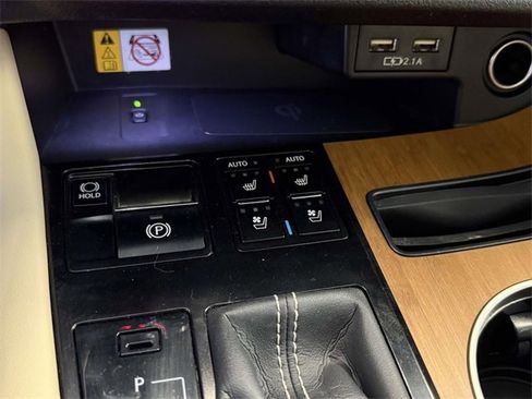 Certified 2022 Lexus RX 450h AWD w/ Premium Package image 25