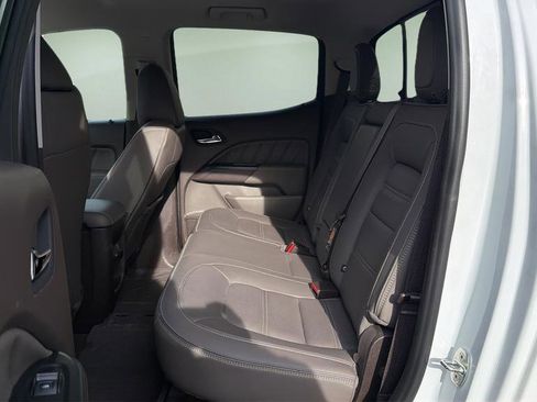 Used 2022 GMC Canyon Denali image 15