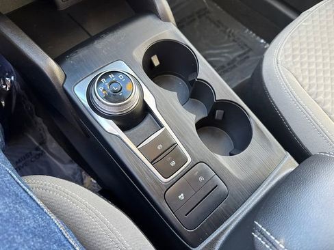 Used 2022 Ford Escape SE w/ Convenience Package image 37