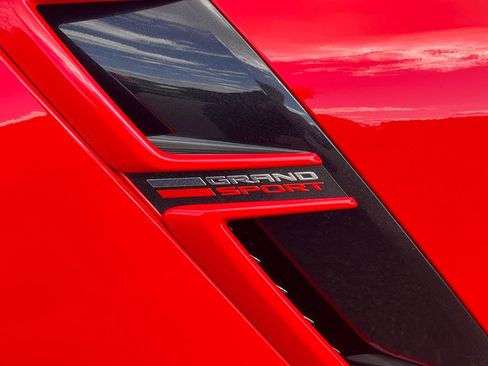 Used 2017 Chevrolet Corvette Grand Sport RWD image 11